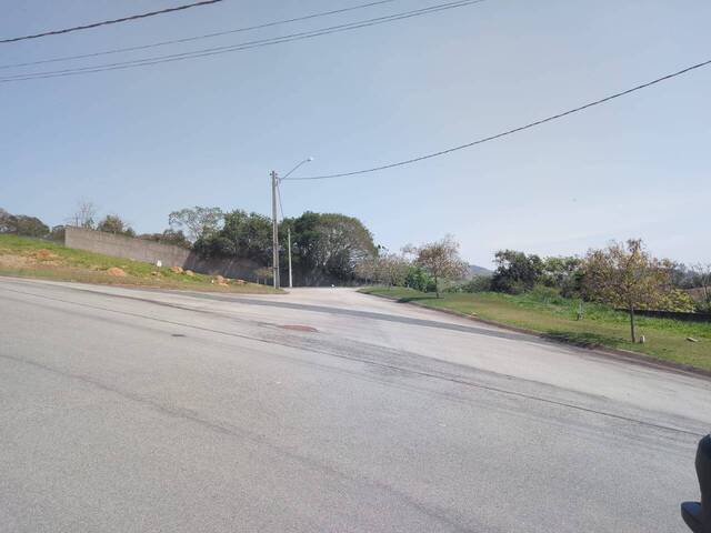 #5 - Terreno em condomínio para Venda em Pinhalzinho - SP